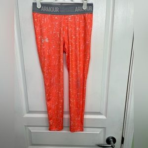 Under Armour Women’s Orange/Grey Capris.  Super Stretchy.  Size S